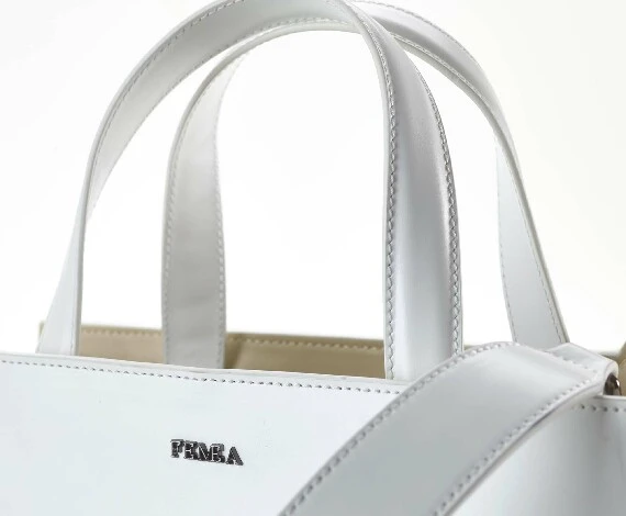 MILANO<br>Borsa city collection grande bianca